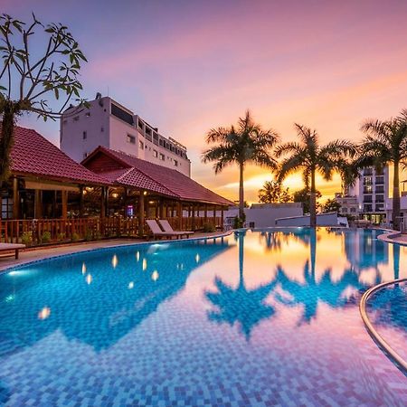 Suncosy Central Hotel フーコック エクステリア 写真